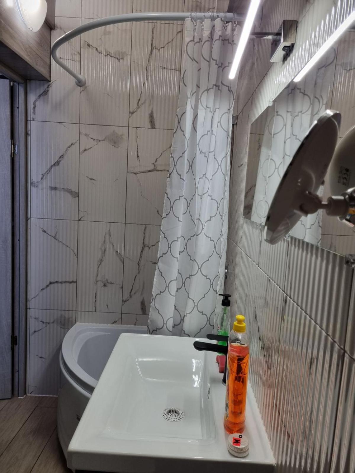 Apartment Centru Chisinau Luaran gambar